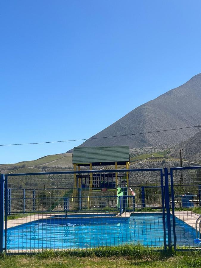Cabañas Vicuña Cielo de Peralillo - Valle De Elqui Exterior foto