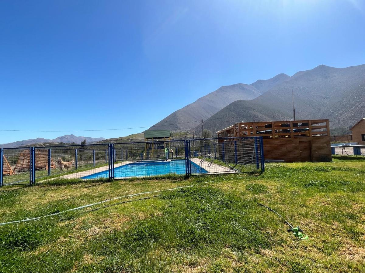Cabañas Vicuña Cielo de Peralillo - Valle De Elqui Exterior foto